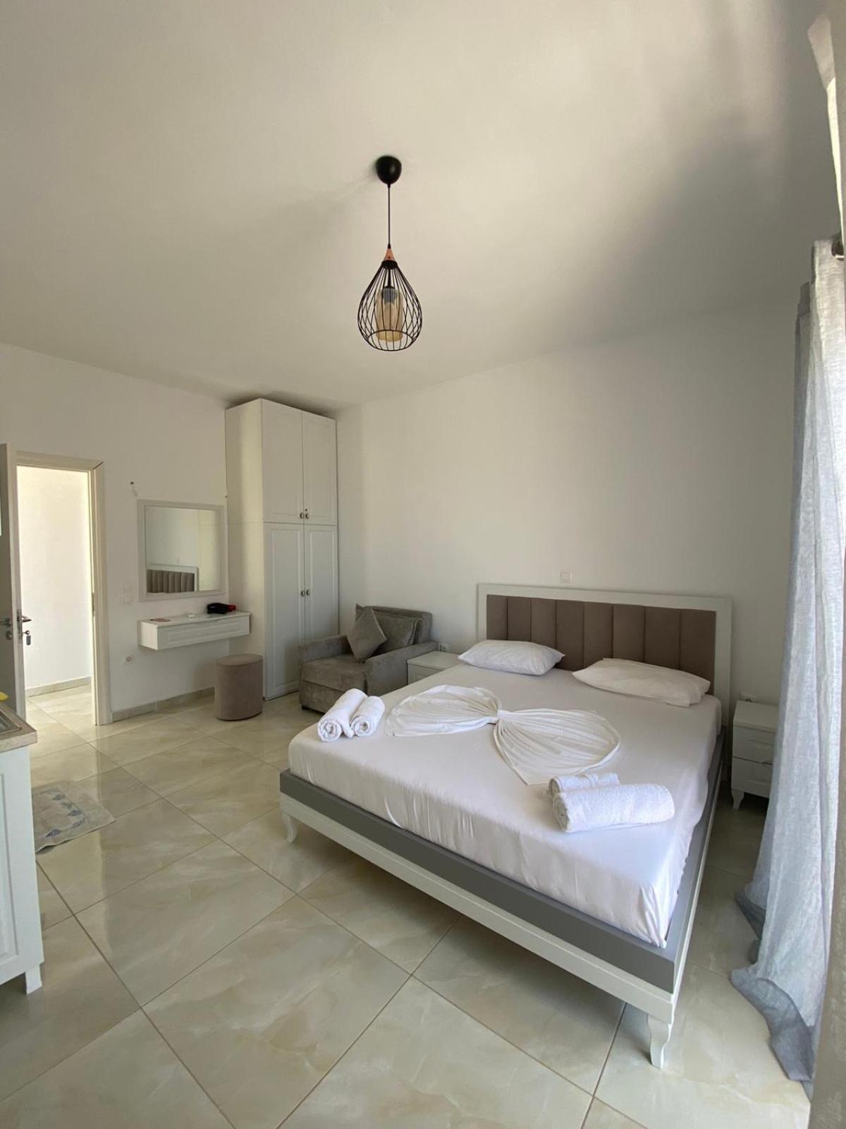Mariana Apartments Sarande Ngoại thất bức ảnh