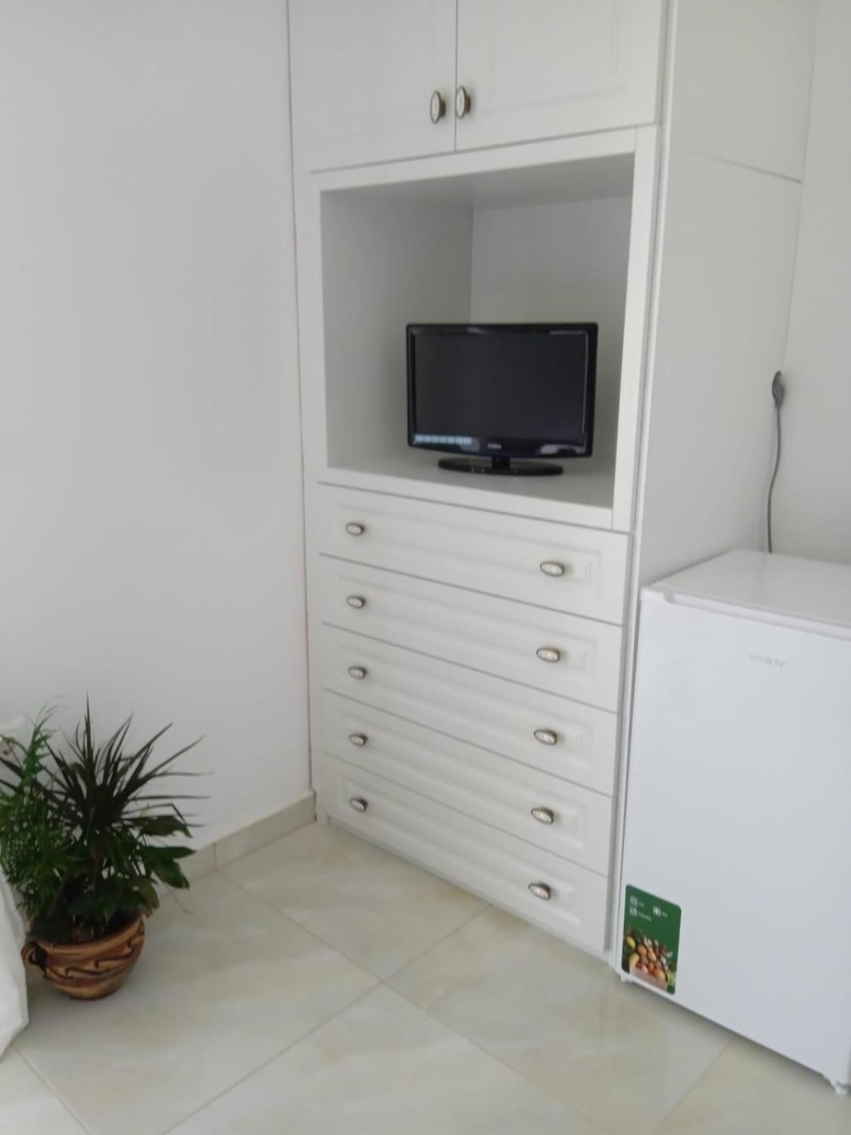Mariana Apartments Sarande Phòng bức ảnh