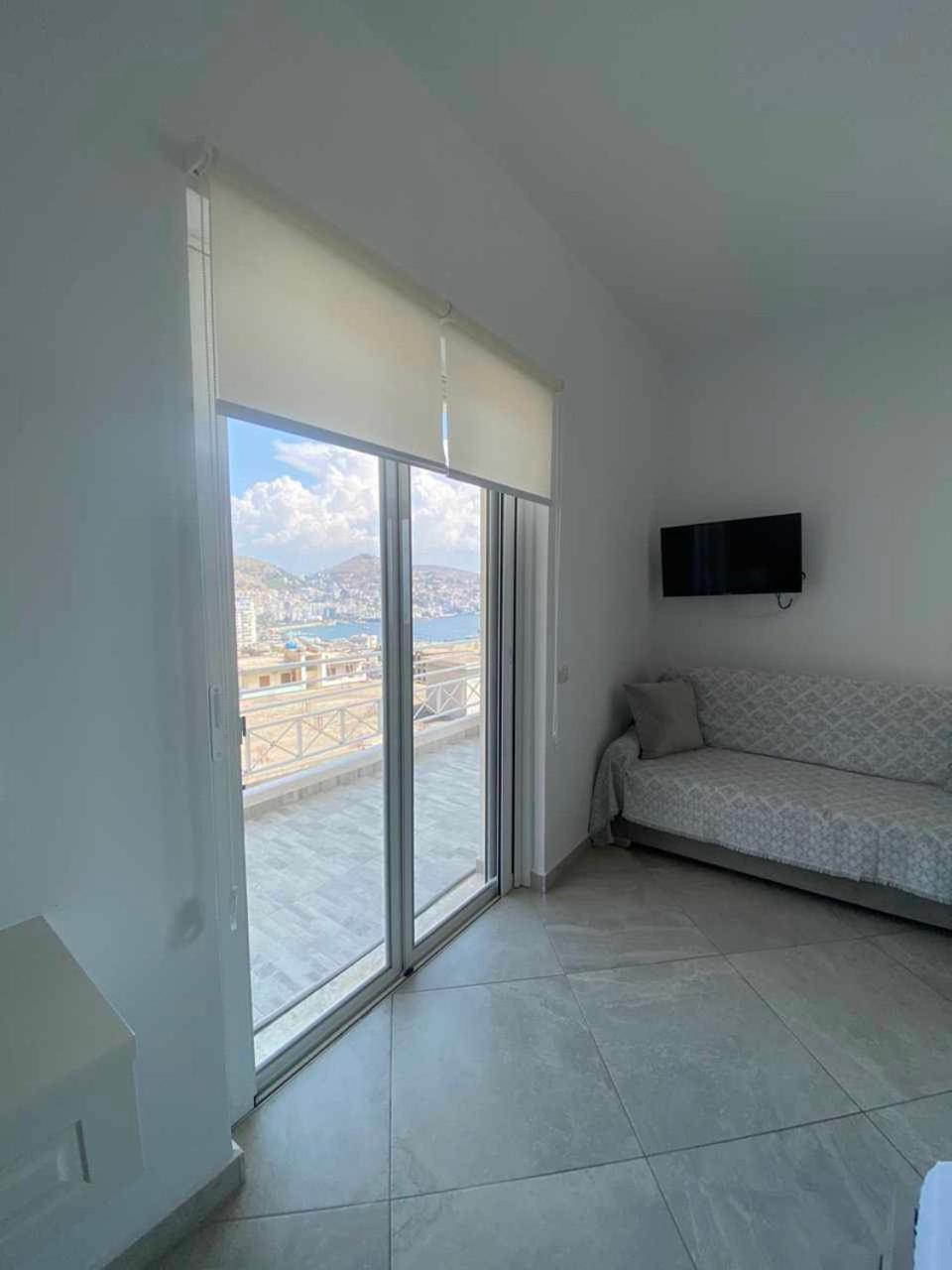 Mariana Apartments Sarande Ngoại thất bức ảnh
