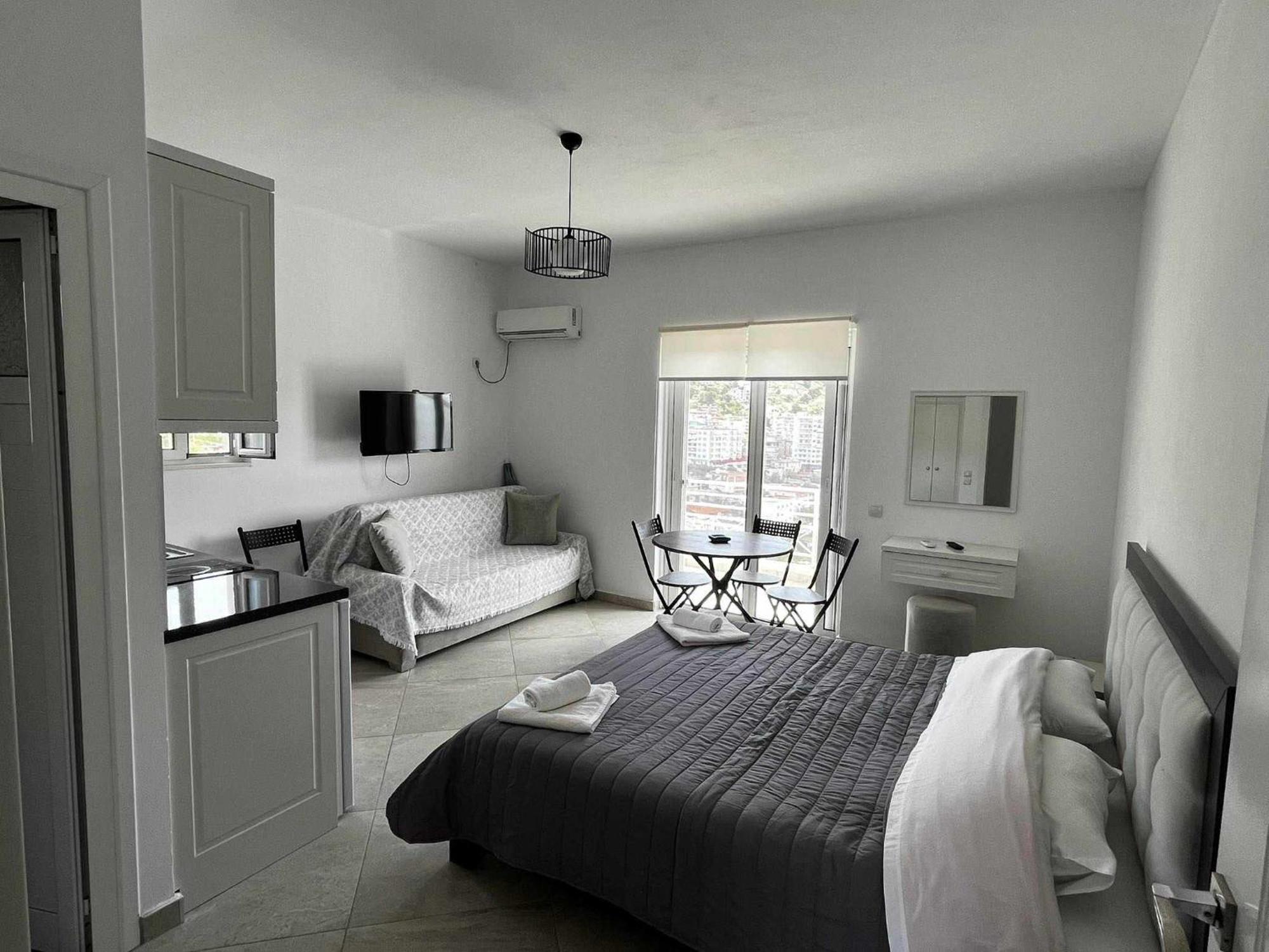 Mariana Apartments Sarande Ngoại thất bức ảnh